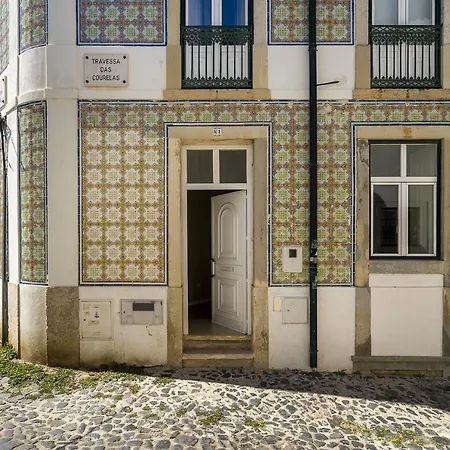 Whome Urban Comfort: 1-br Near Airport & Train Station Lägenhet